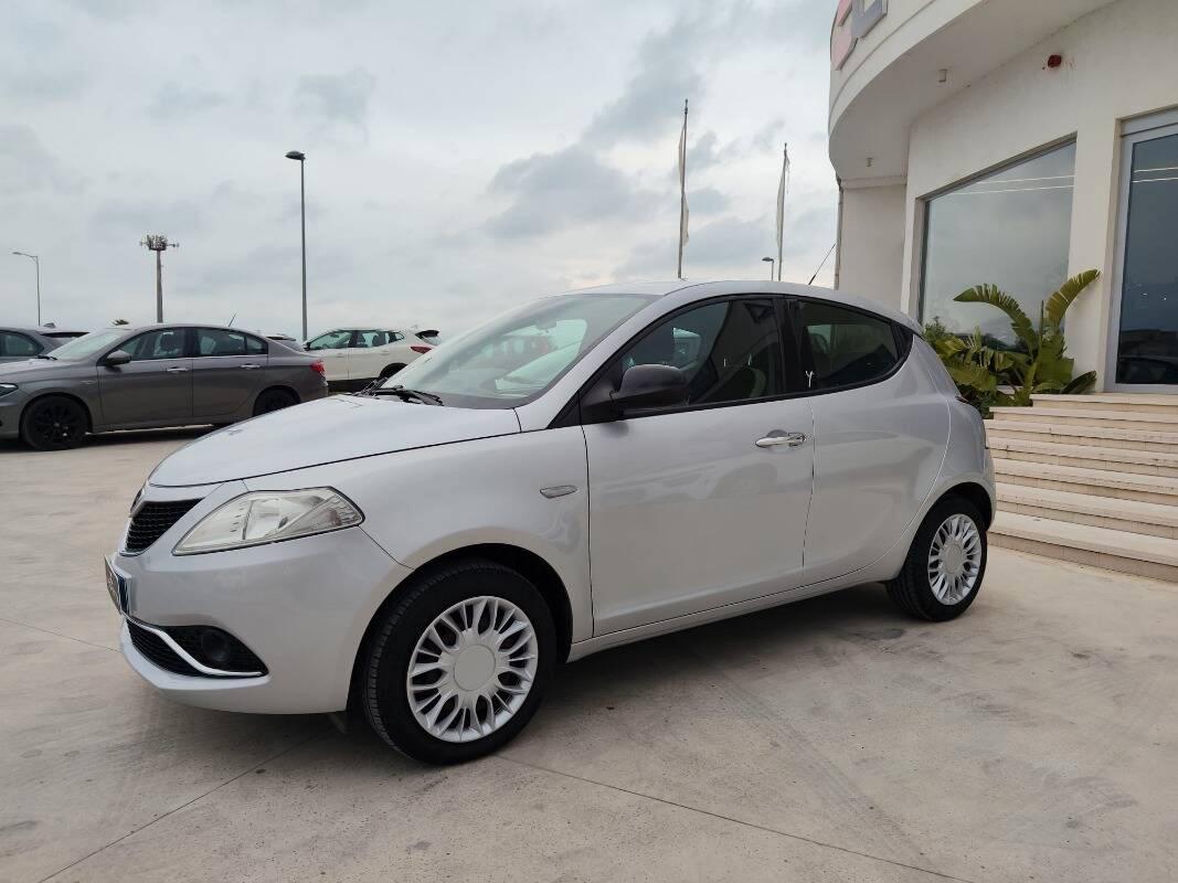 Lancia Ypsilon 1.3 mjt Gold s&s 95cv