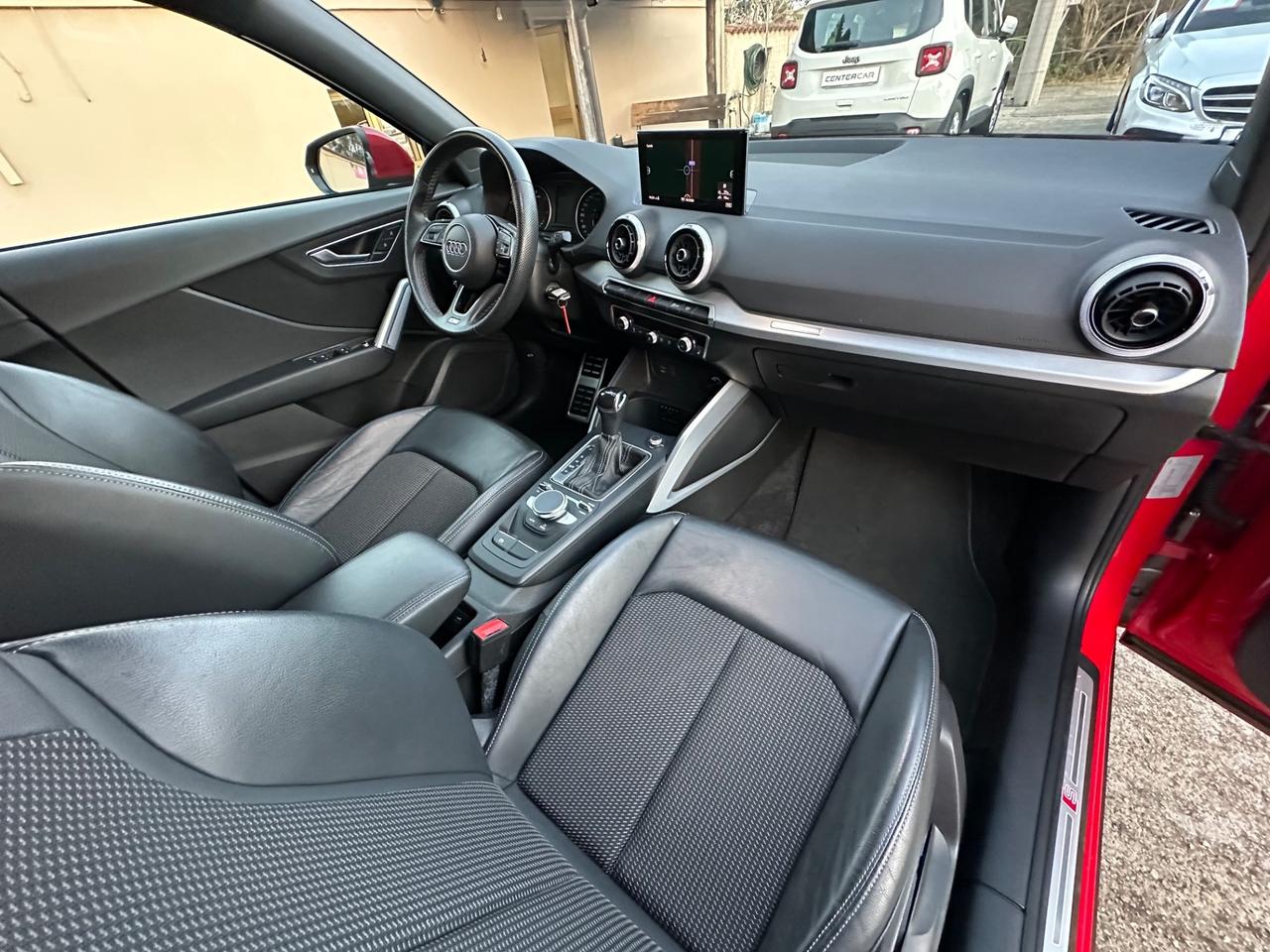 Audi Q2 35 TDI S tronic line Edition