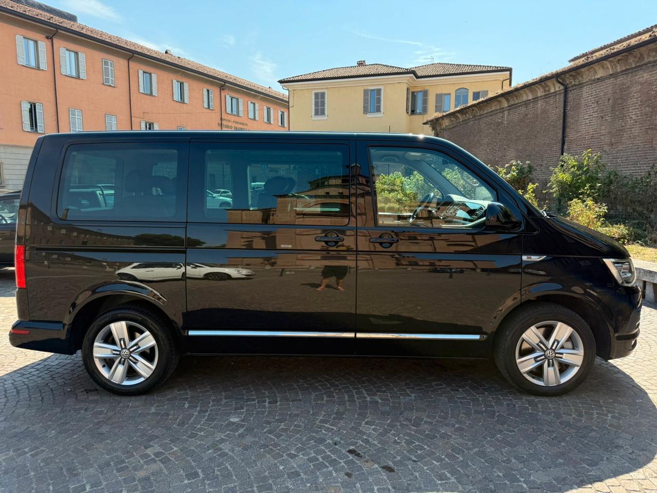 Volkswagen T6 Multivan 2.0 TDI 205CV HIGHLINE