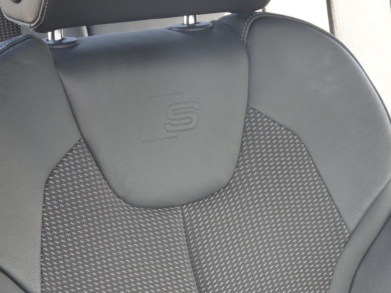 Audi Q2 35 TDI S Tronic S Line Edition