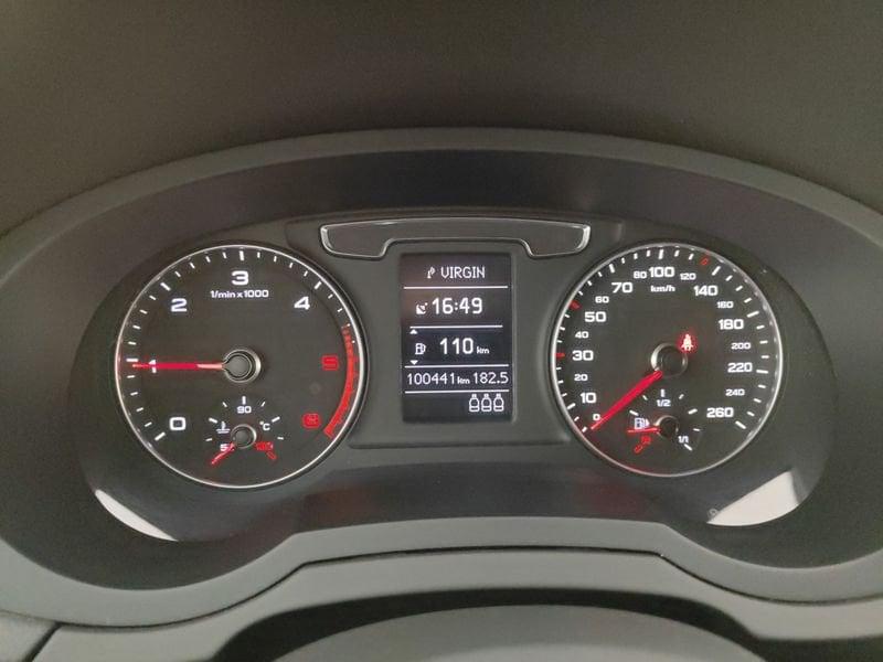 Audi Q3 2.0 TDI 120 CV Business