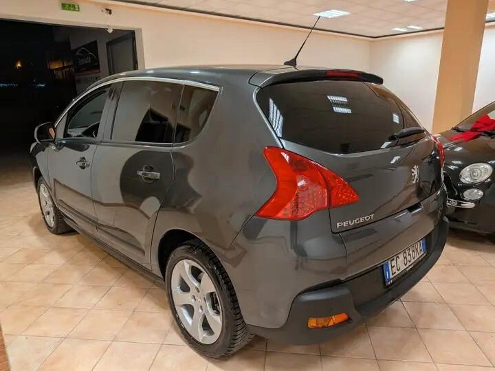 Peugeot 3008 1.6 HDi 110CV cambio robotizzato Premium