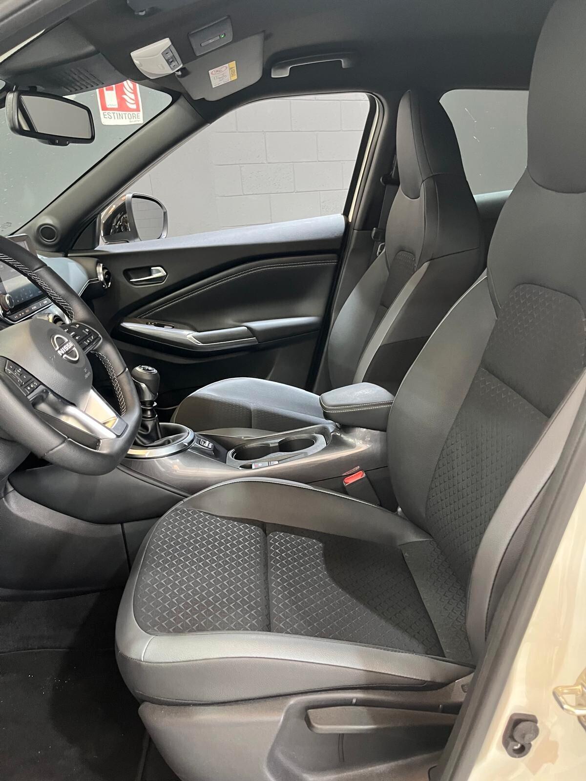 Nissan Juke 1.0 DIG-T 114 CV N-Connecta