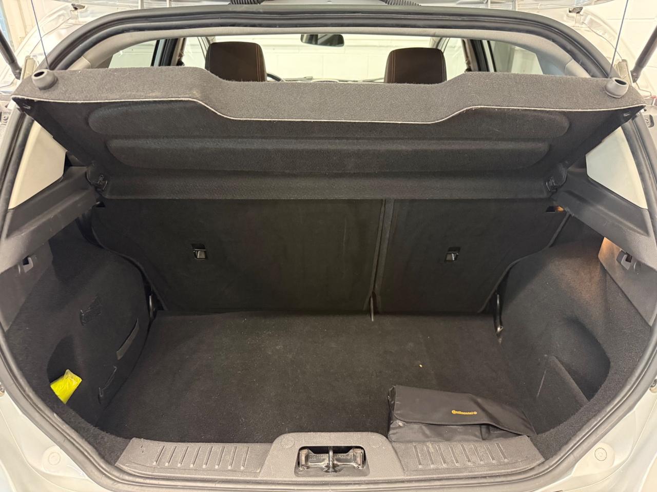 Ford Fiesta 1.4 5p. Bz.- GPL Titanium