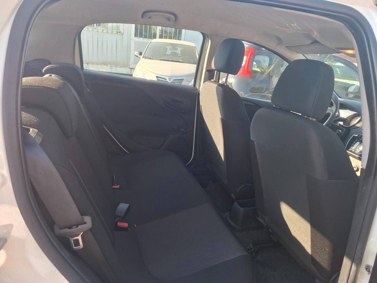 Fiat Punto 1.2 8V 5 porte Street NEOPATENTATI