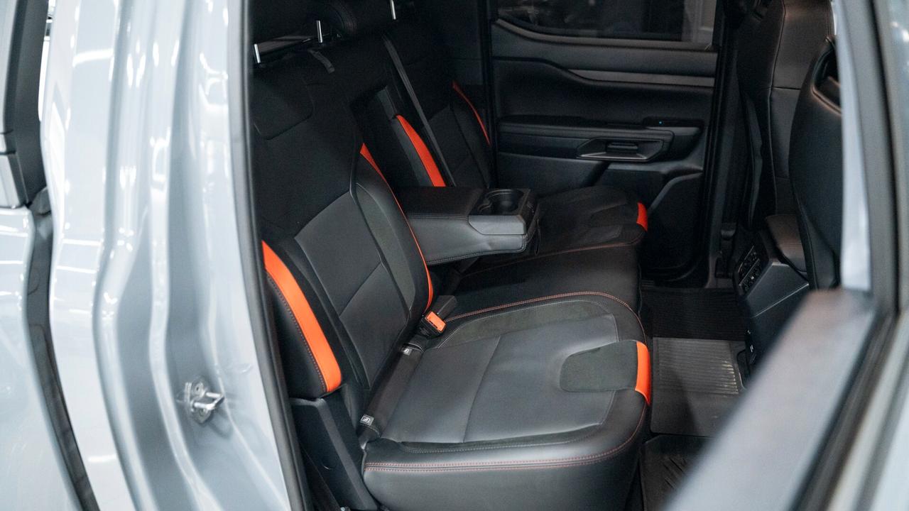 Ford Ranger Raptor 3.0 ECOB. V6 292 CV 4WD 5 POSTI +IVA NAVI XENO PEL