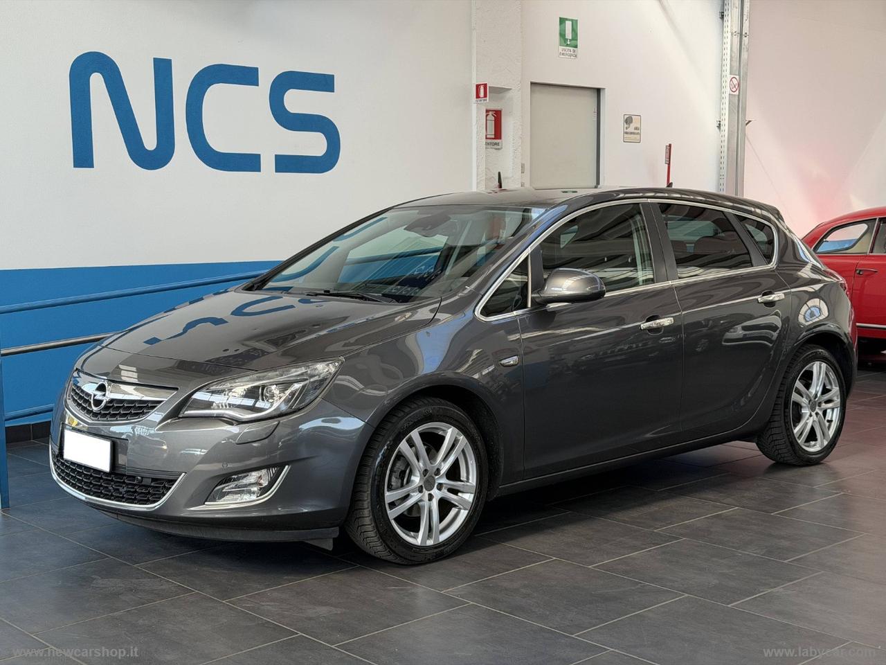 OPEL Astra 1.4 T 140 CV 5p. Cosmo
