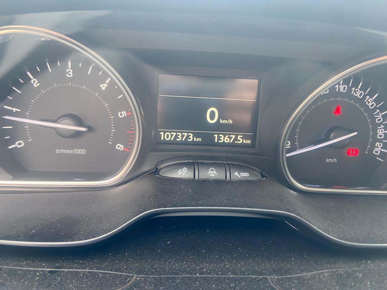 Peugeot 2008 BlueHDi 120 S&S Crossway Tetto Panoramico!