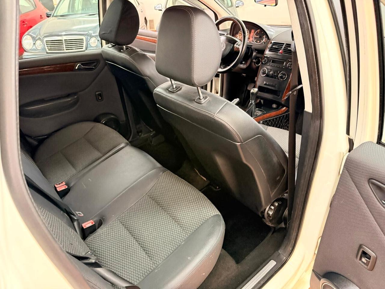 Mercedes A 160 CDI BlueEFFICIENCY ok Neopatentati