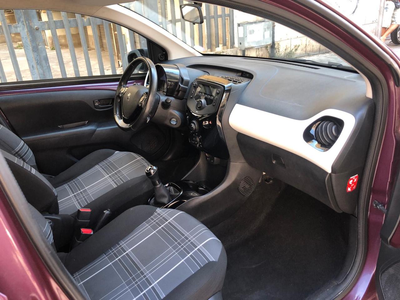 Peugeot 108 VTi 68 5 porte Allure