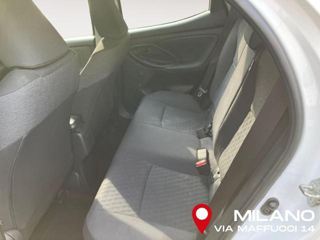 TOYOTA Yaris 1.5 Hybrid 5 porte Business