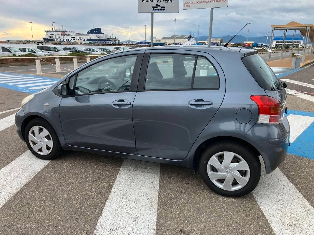 Toyota Yaris 1.4 d-4d Sol 5p m-mt