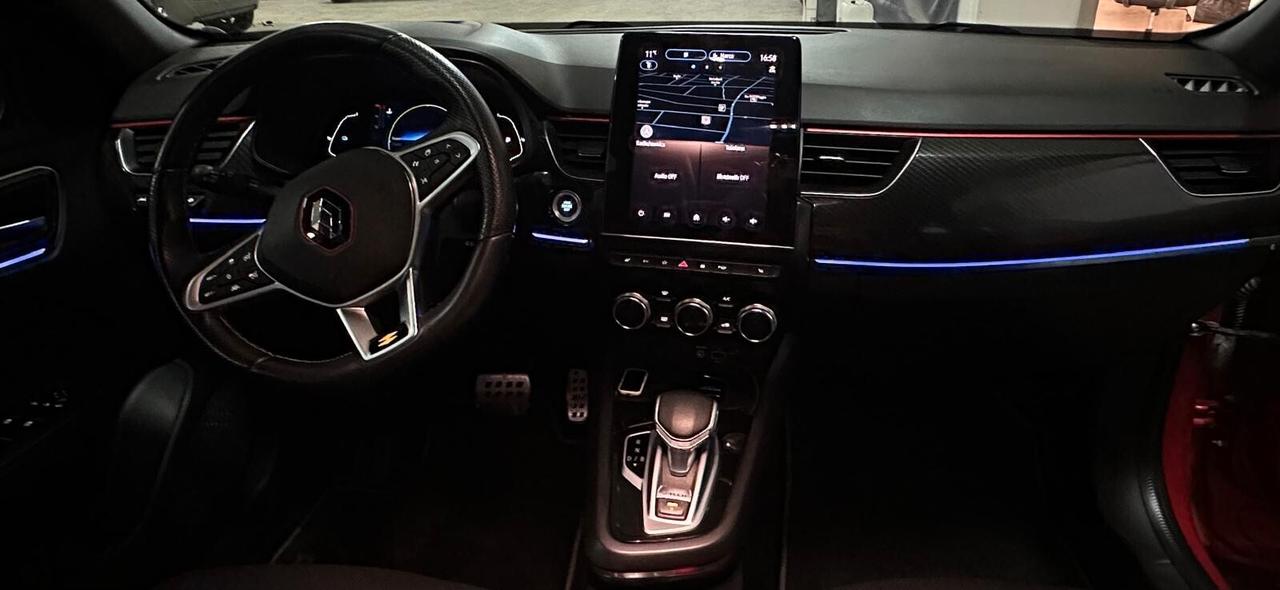 Renault Arkana Hybrid E-Tech 145 CV R.S. Line