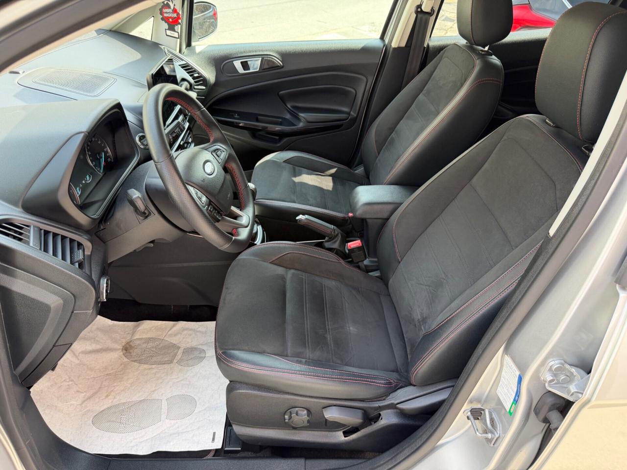 FORD ECOSPORT 1.0 ST -LINE KM 28 MILA !!!