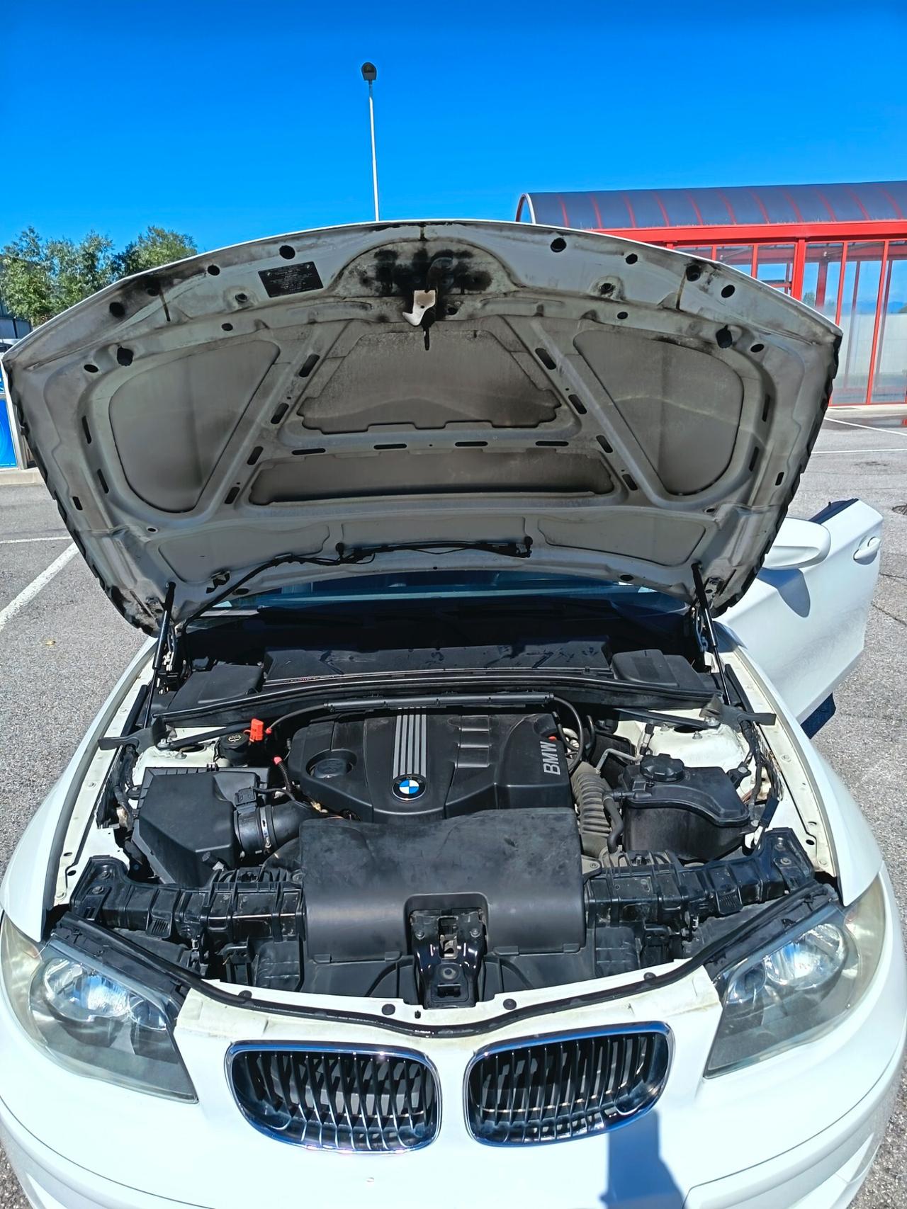 Bmw 118 118d 2.0 143CV cat 5 porte DPF