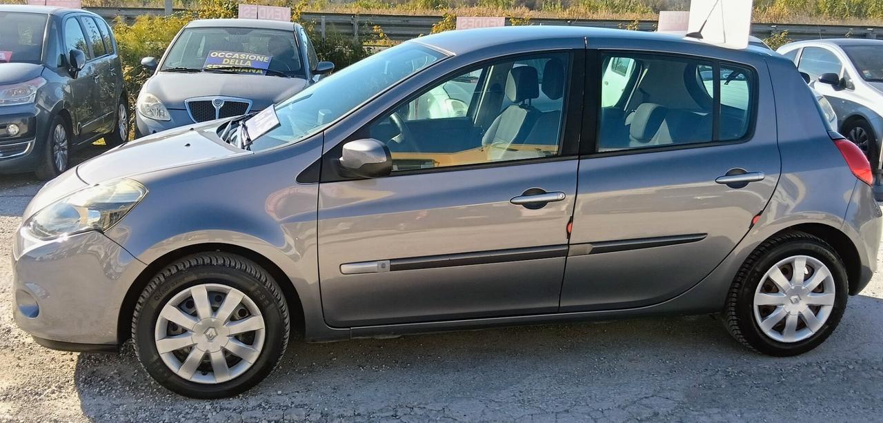 Renault Clio 1.2 16V 5 porte GPL Dynamique