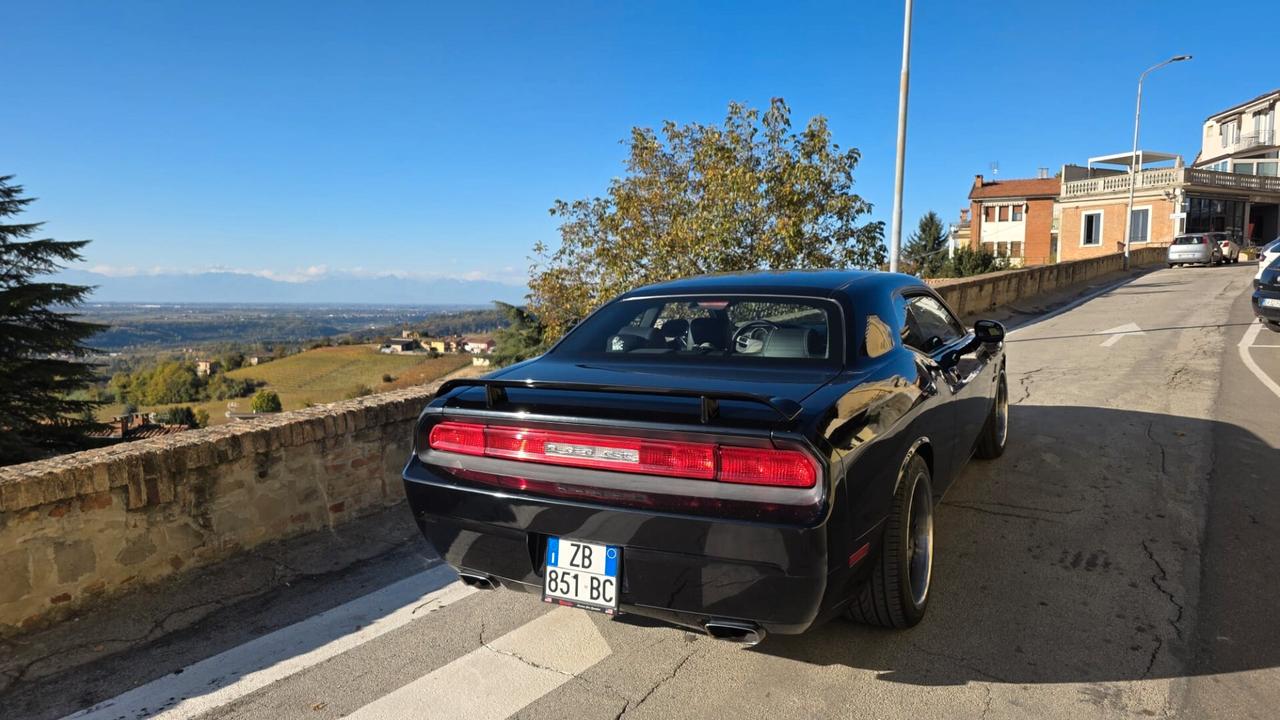 Dodge Challenger SRT-8 2009