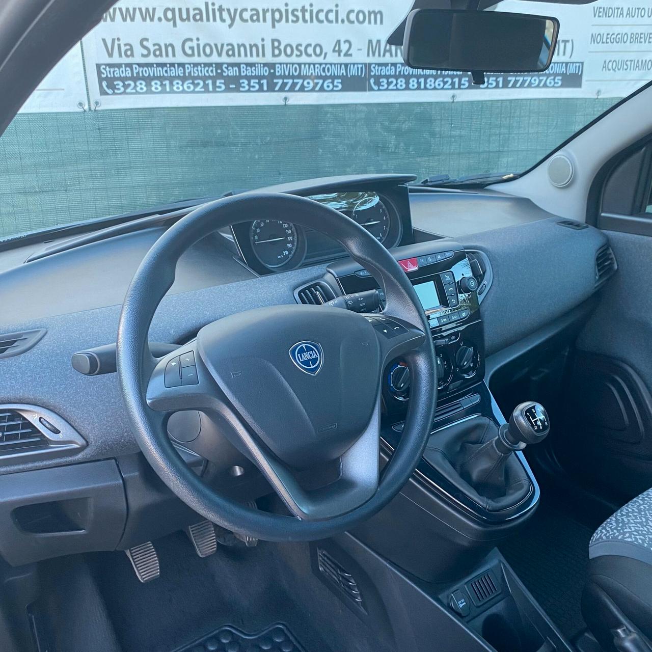 Lancia Ypsilon 1.2 69 CV 5 porte S&S Gold