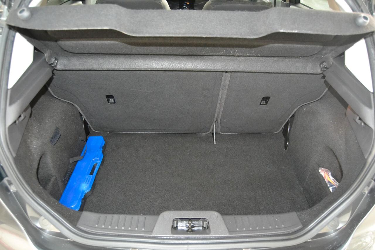 Ford Fiesta 1.5 TDCi 75CV 5P Titanium Navi/Xenon