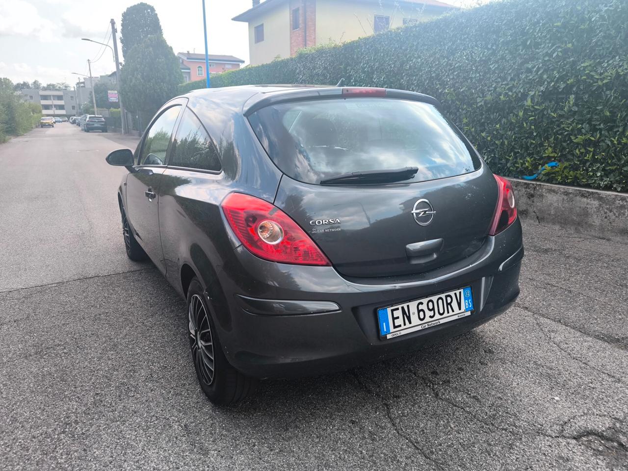 OPEL CORSA 1,2 BENZINA- KM 110000- OK NEOPATENTATI