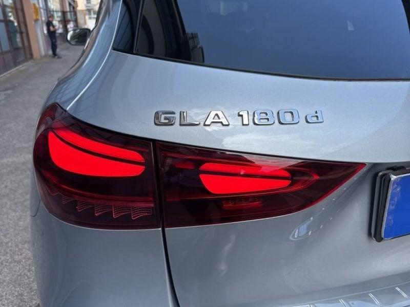 Mercedes-Benz GLA 180d Automatic AMG Line Advanced Plus