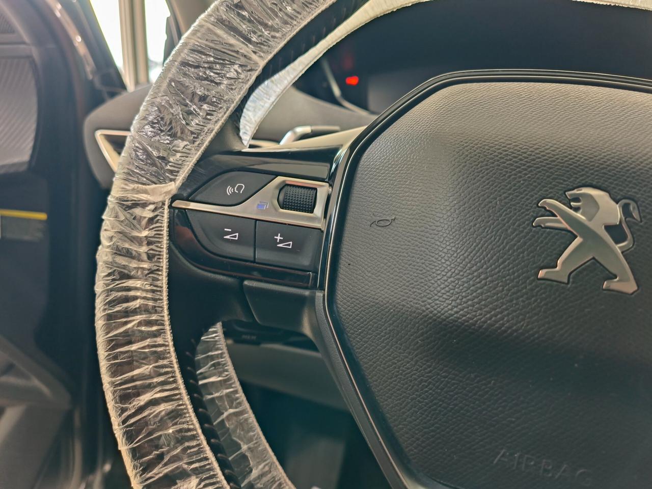 Peugeot 3008 BlueHDi 130 S&S Active Business