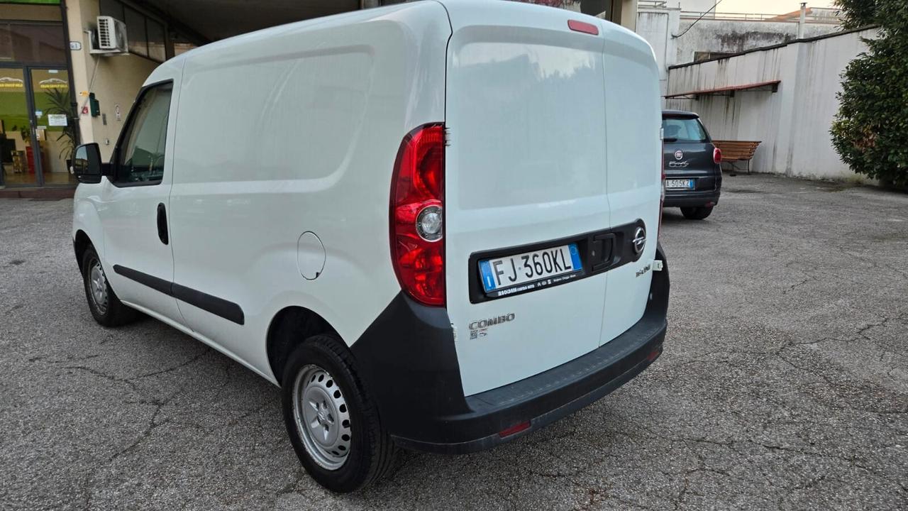 Opel Combo 1.6 CDTI 105CV Van (1000kg)Diesel E6