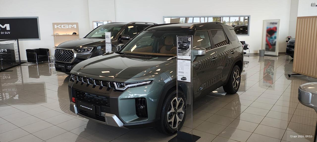 Kgm Torres Full Hybrid 204 CV Style