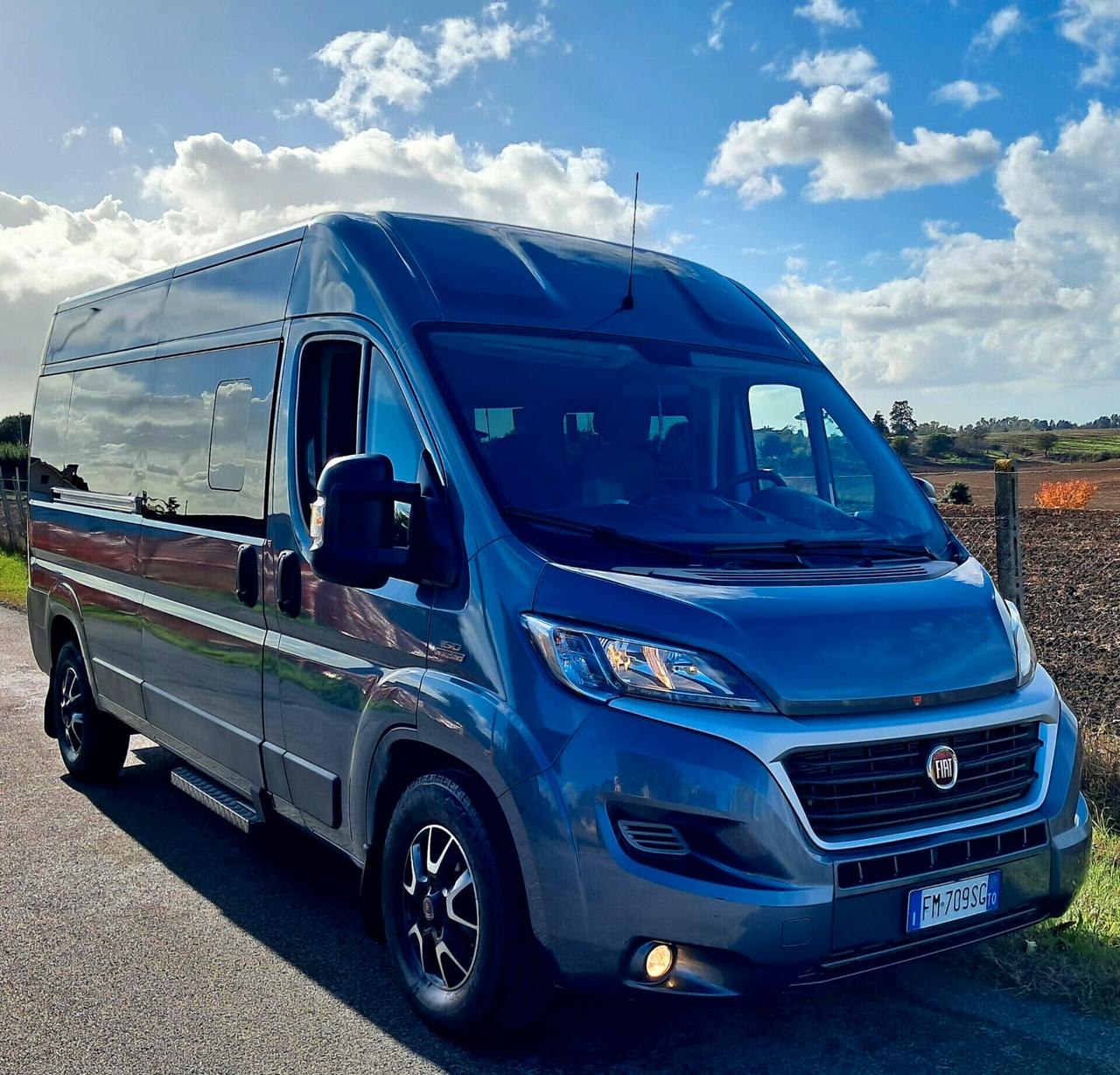 Fiat Ducato Maxi 9 POSTI TRASPORTO DISABILI 5 CARROZZINE PEDANA ELETTROIDRAULICA