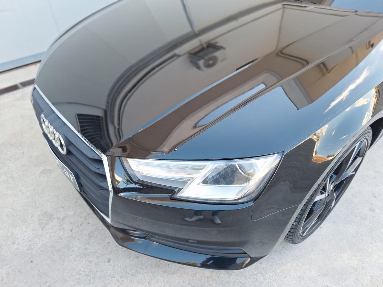 Audi A4 2.0 TDI 150 CV quattro Sport