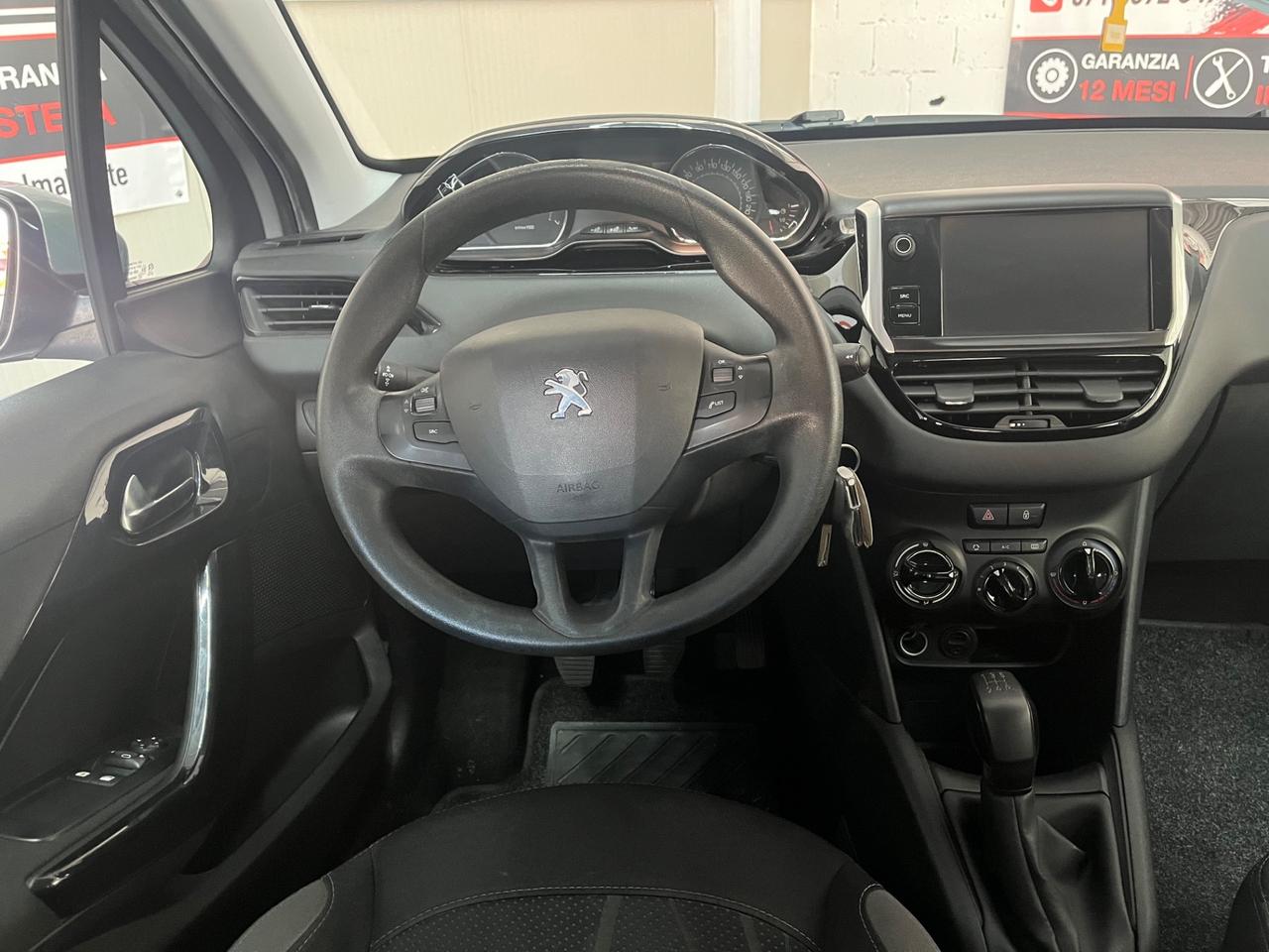 PEUGEOT 208 - BENZINA/GPL