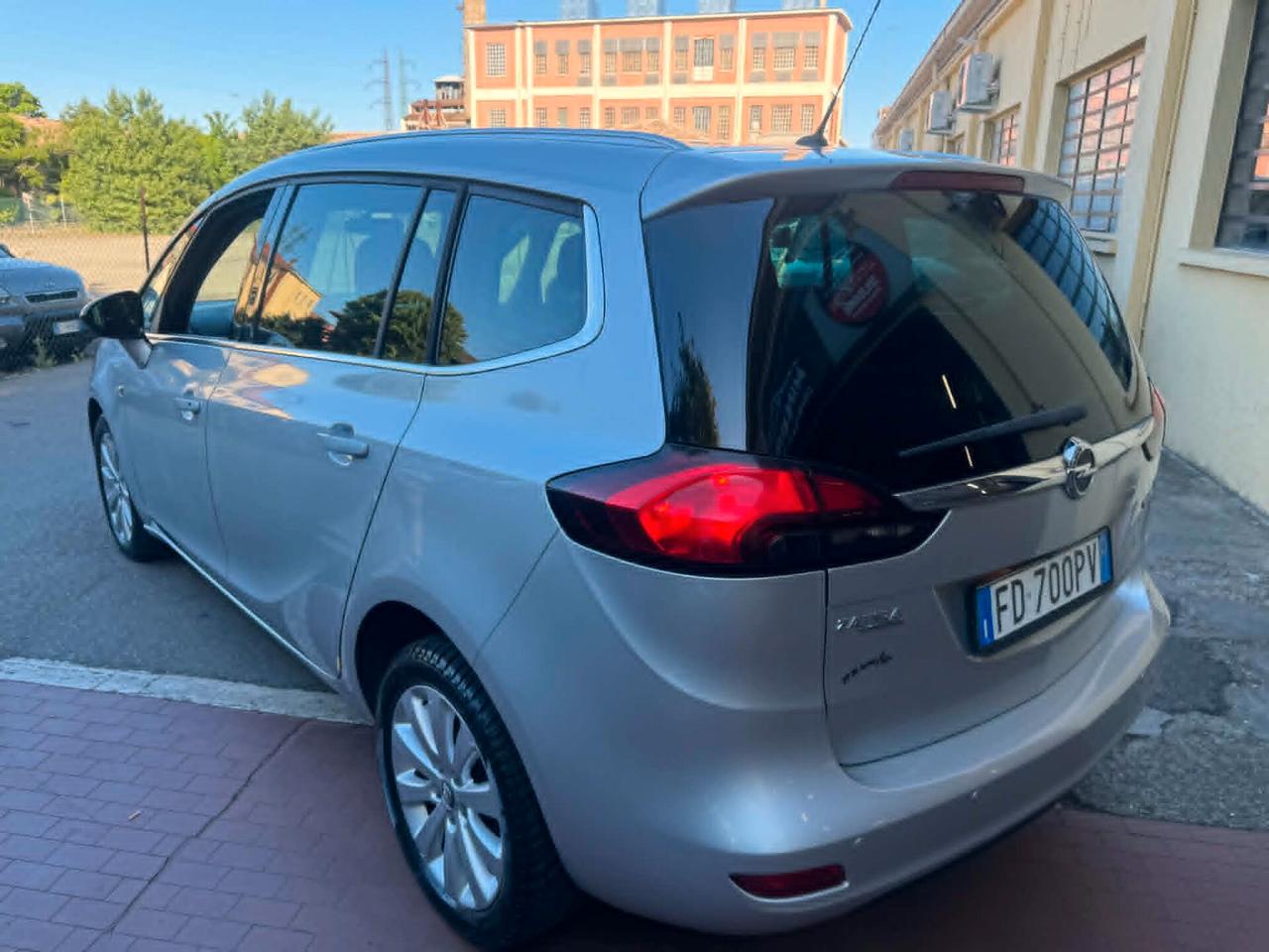 Opel Zafira Tourer 2016 1.4 Turbo 140CV GPL Elective