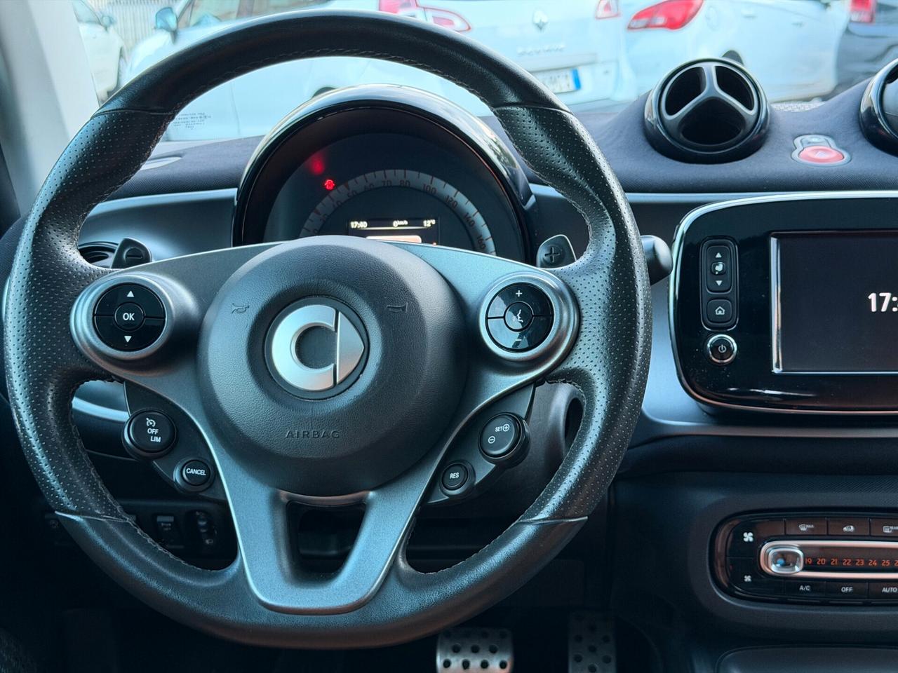 Smart ForTwo 90 0.9 Turbo twinamic Coffeelounge