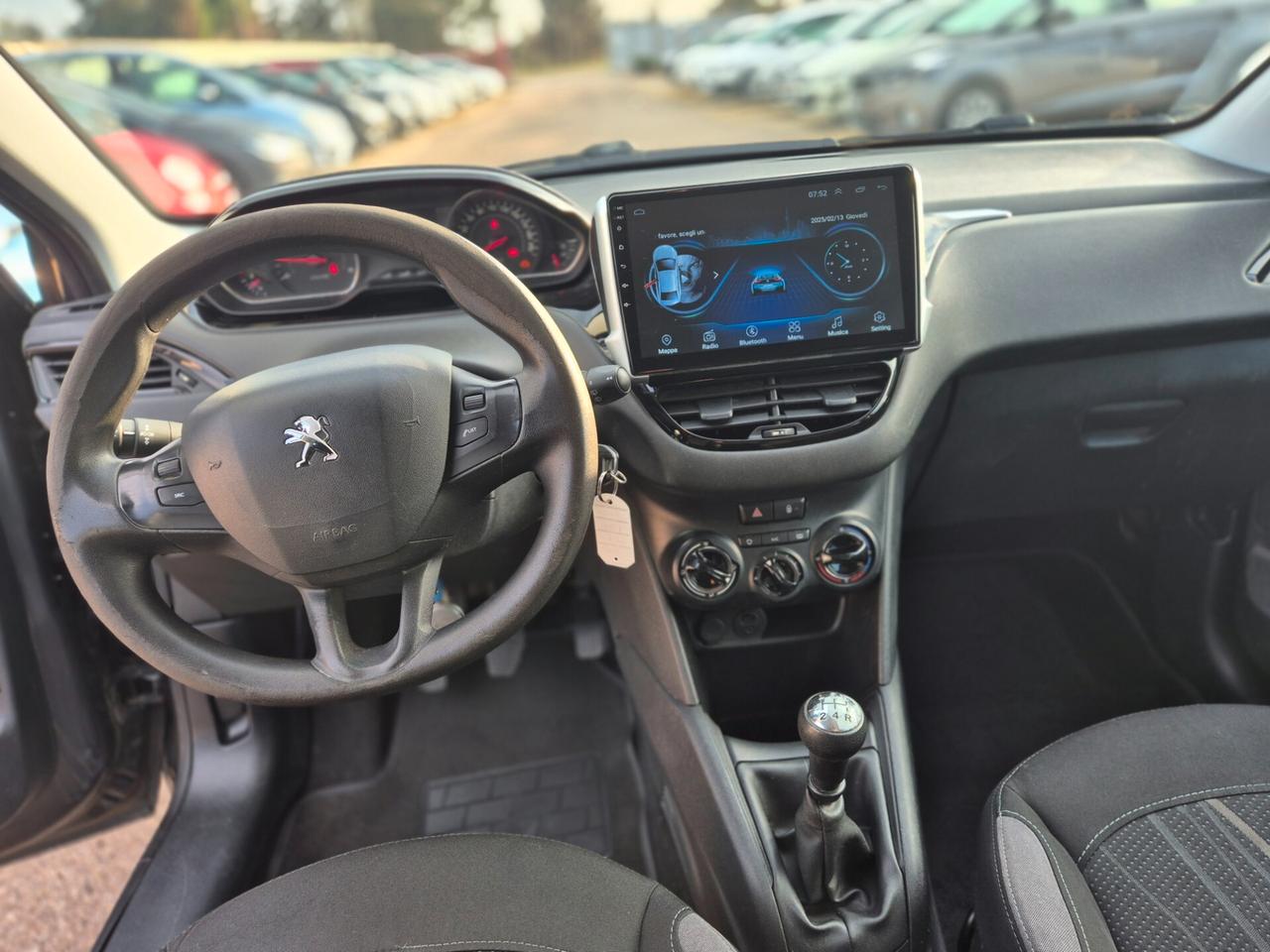 Peugeot 208 1.4 HDi 68 CV 5 porte Allure