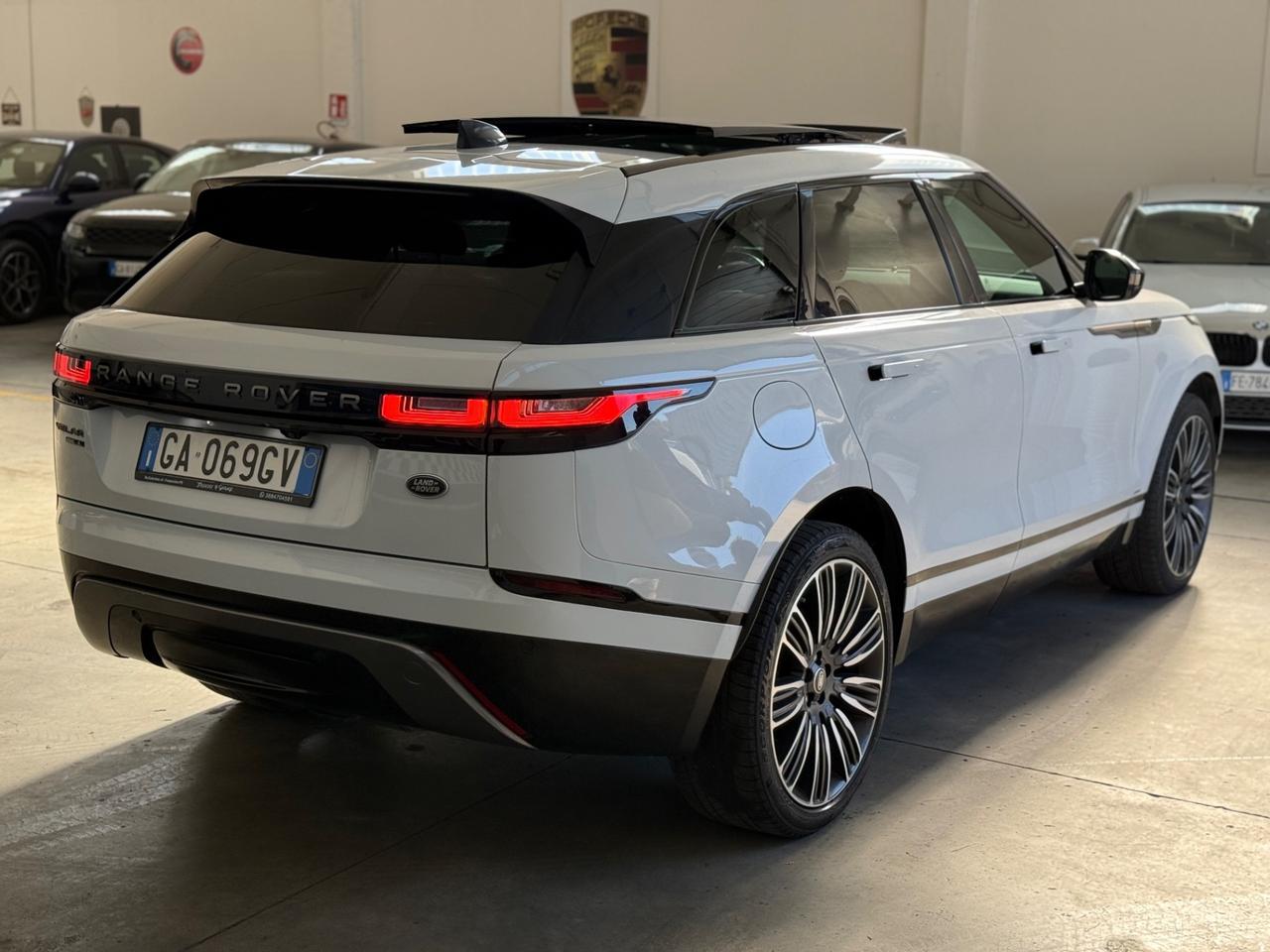 Land Rover Range Velar 2.0D I4 240 CV R-Dynamic HSE