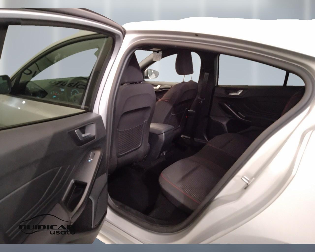 FORD Focus V 2022 - Focus 1.0t ecoboost h ST-Line 155cv powershift