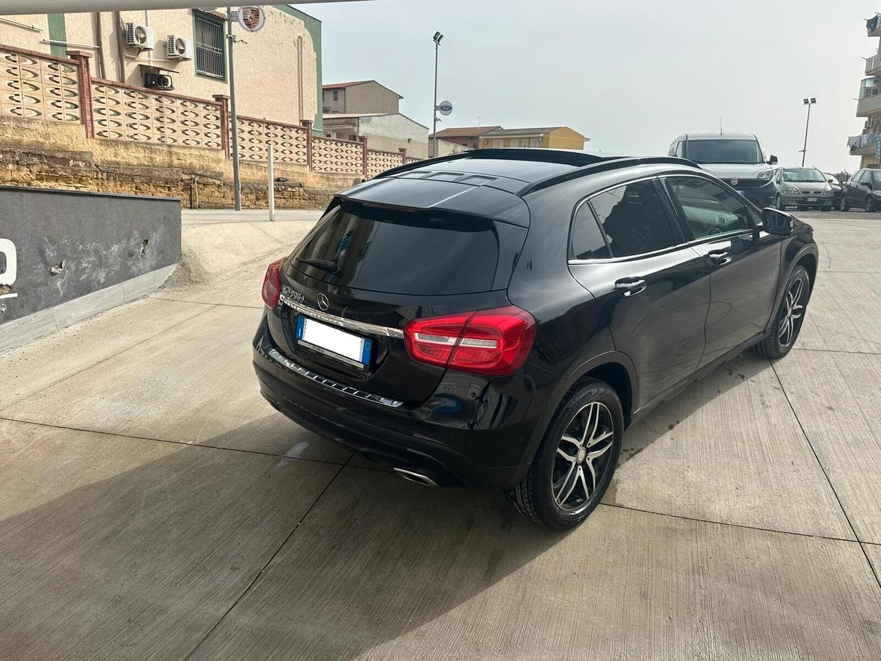 Mercedes-benz GLA 200 d Automatic Enduro