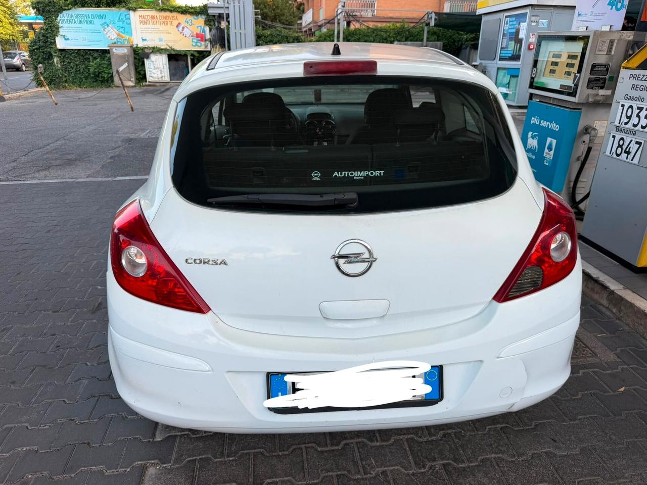 Opel Corsa 1.2 Edition offerta del mese