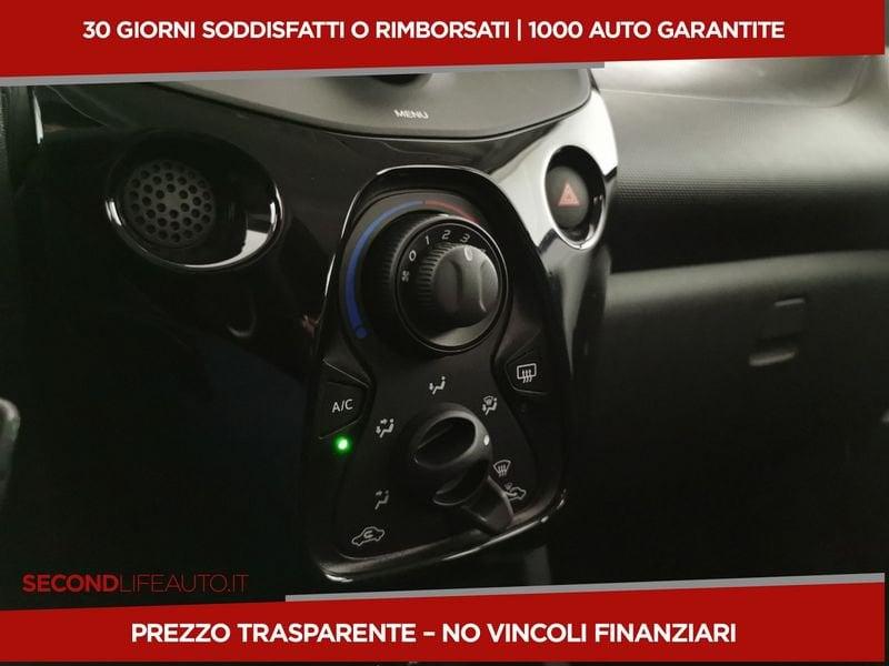 Citroën C1 5p 1.0 vti Shine 72cv neopatentati