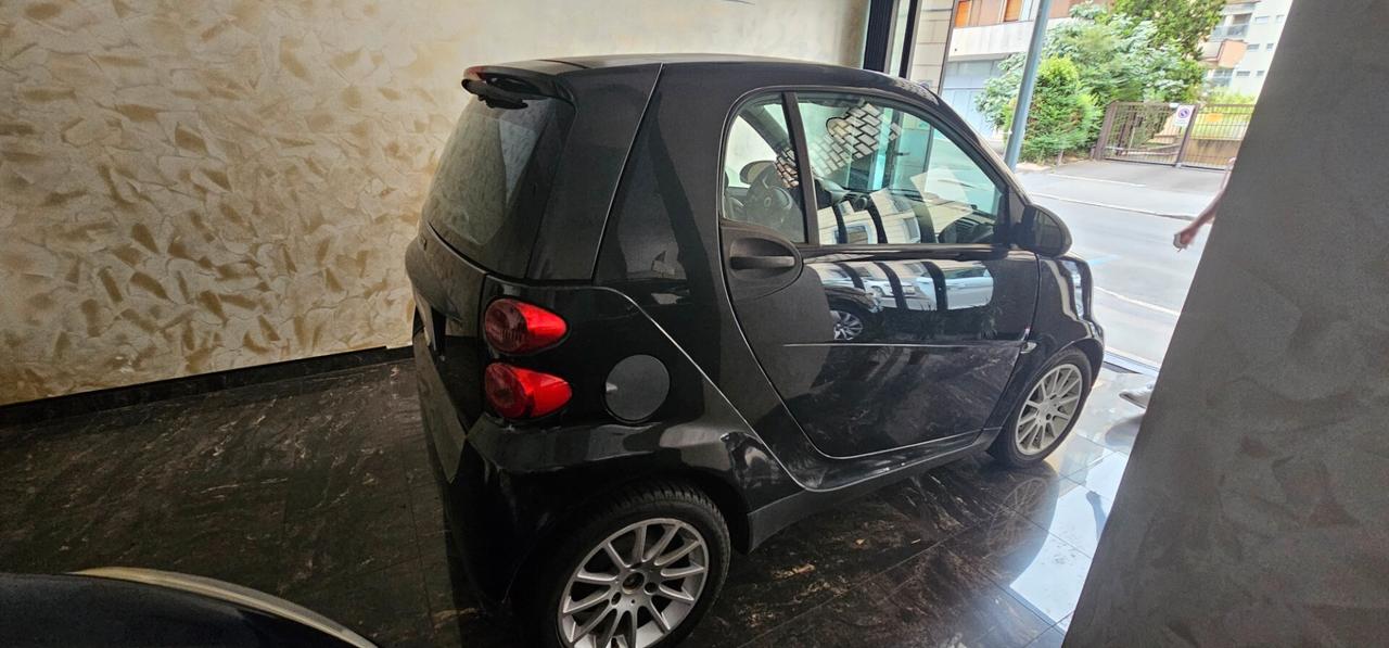 Smart ForTwo 1000 62 kW coupé pulse