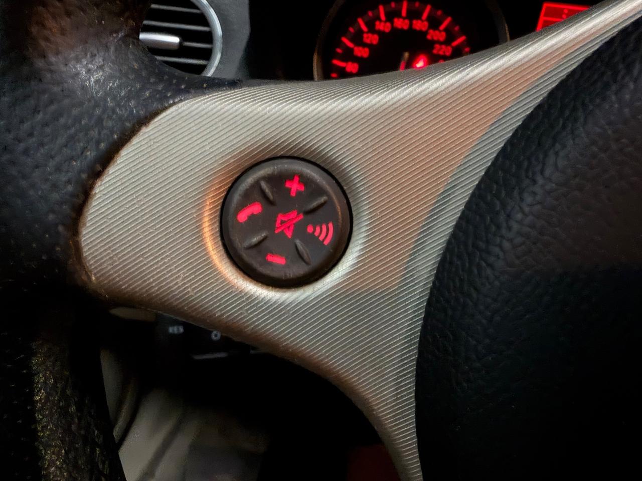 Alfa Romeo 159 1.9 JTS 16V Sportwagon Distinctive Total black