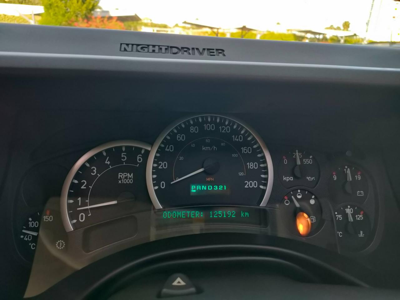 HUMMER H2 - H2