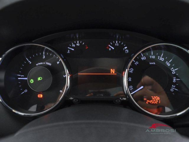 PEUGEOT 3008 1.6 HDi 112CV cambio robotizzato Business - PER OP