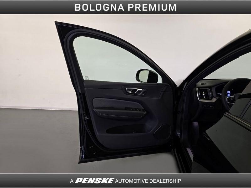 Volvo XC60 XC60 B4 (d) Geartronic R-design
