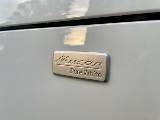 Porsche Macan 2.0 252CV PDK PURE WHITE EDITION, UFF., UNICOPROP.