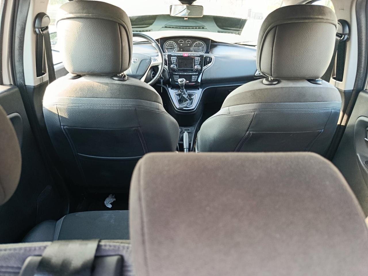 Lancia Ypsilon 1.3 MJT 95CV 5 porte S&S Platinum