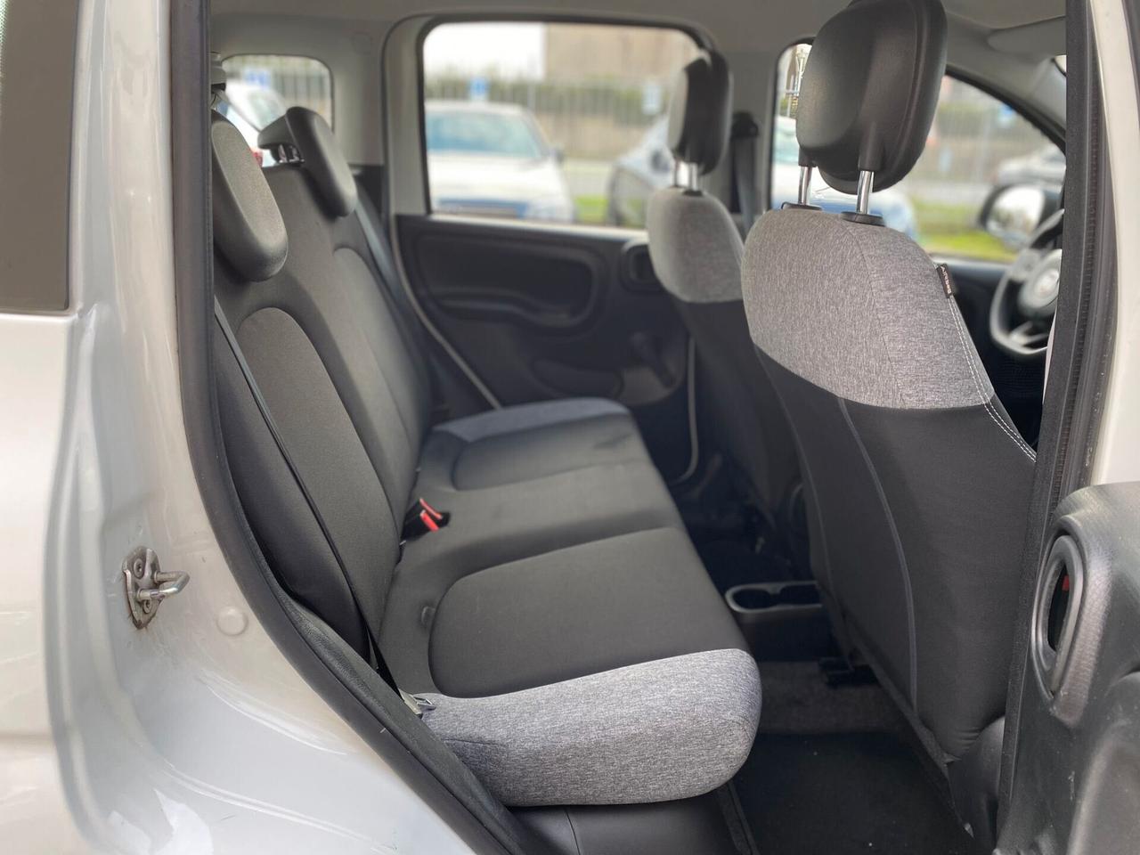 Fiat Panda Cross 1.0 FireFly S&S Hybrid € 9.000 + IVA