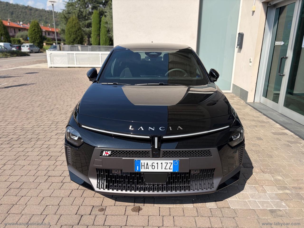 LANCIA Ypsilon Hybrid e-DCT HF Line