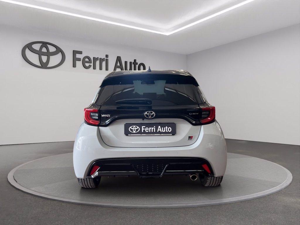 TOYOTA Yaris 1.5h 130 lounge del 2024