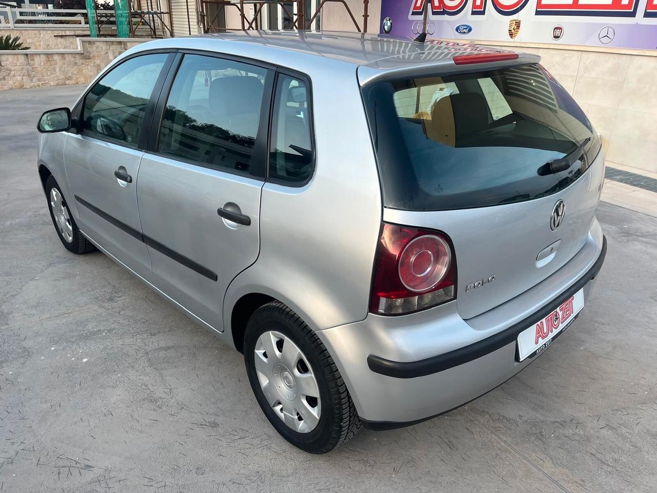 Volkswagen Polo 1.2/60CV 5p. Trendline